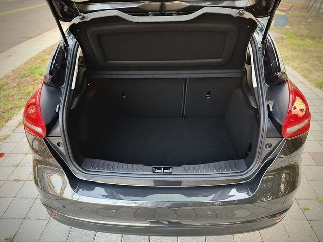 FORD福特 FOCUS  第16張相片