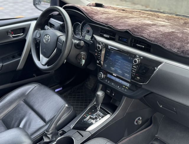 TOYOTA豐田 ALTIS  第6張相片