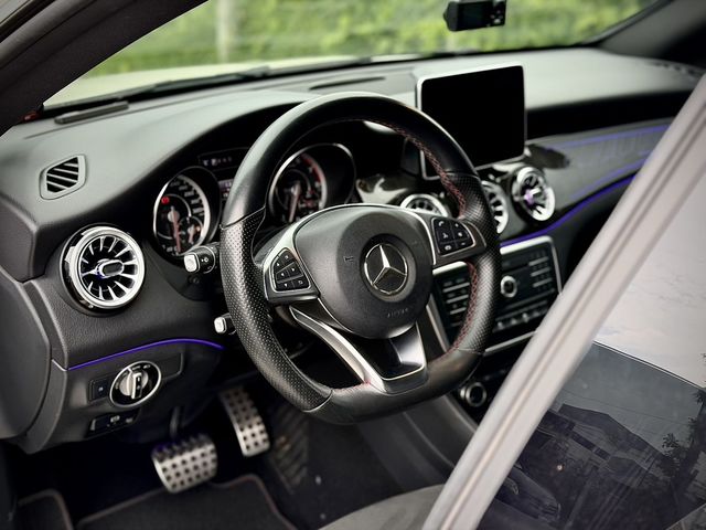 M-BENZ賓士 CLA45 AMG  第5張相片
