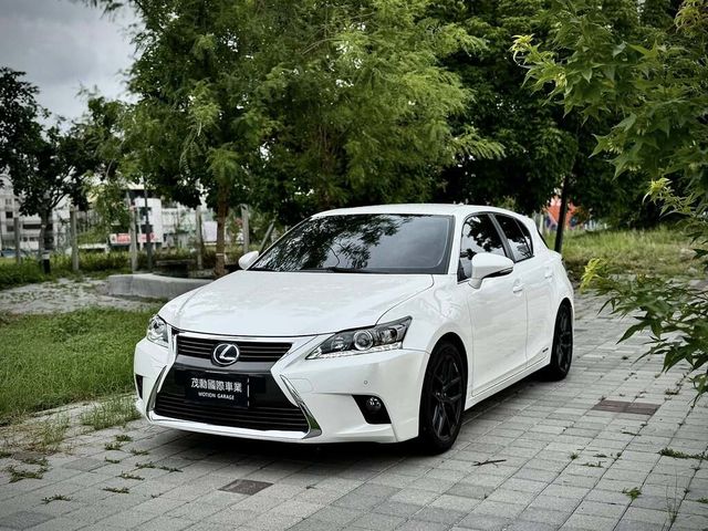LEXUS凌志 CT200H  第1張相片