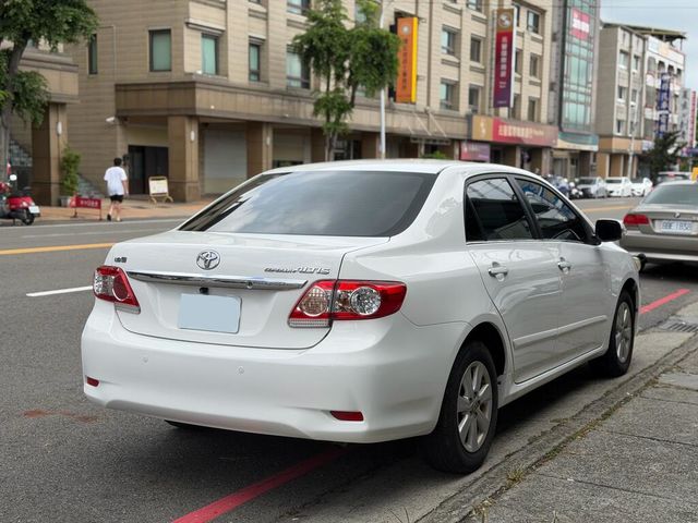 TOYOTA豐田 ALTIS  第3張相片
