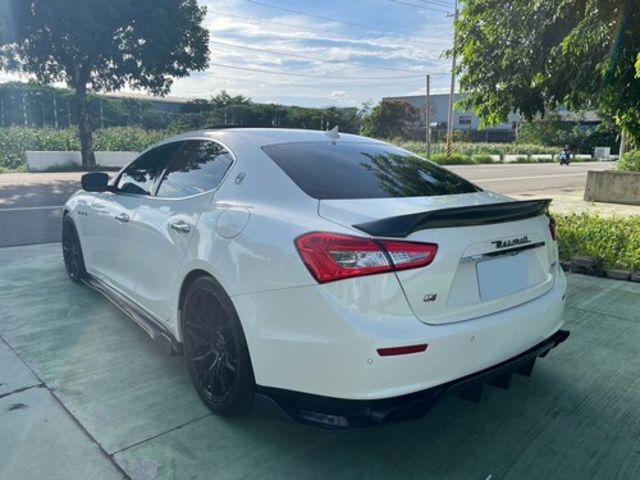 MASERATI瑪莎拉蒂 GHIBLI  第4張相片