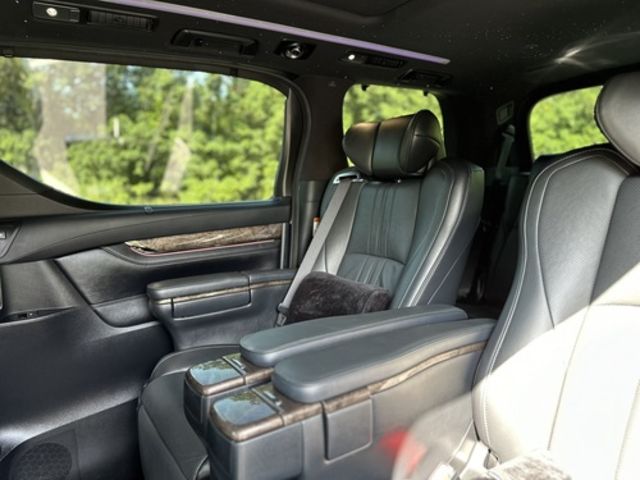 TOYOTA豐田 ALPHARD  第6張相片