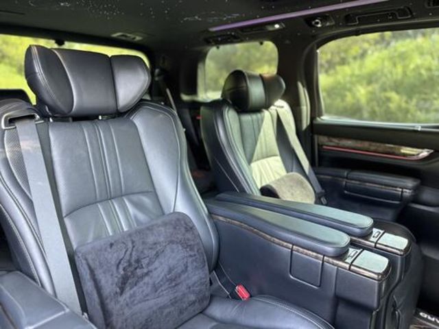 TOYOTA豐田 ALPHARD  第7張相片