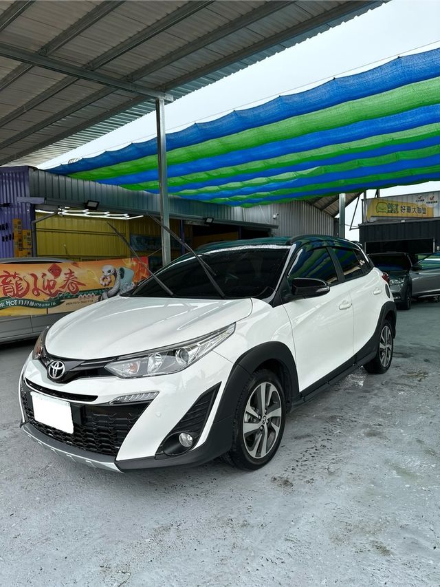 TOYOTA豐田 YARIS CROSSOVE  第2張相片
