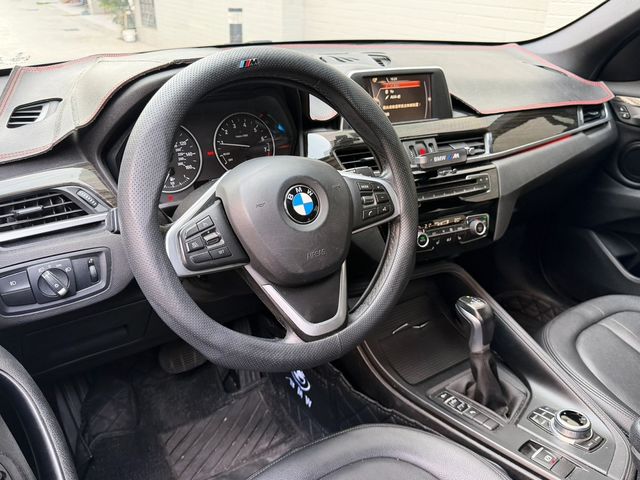BMW寶馬 X1  第4張相片