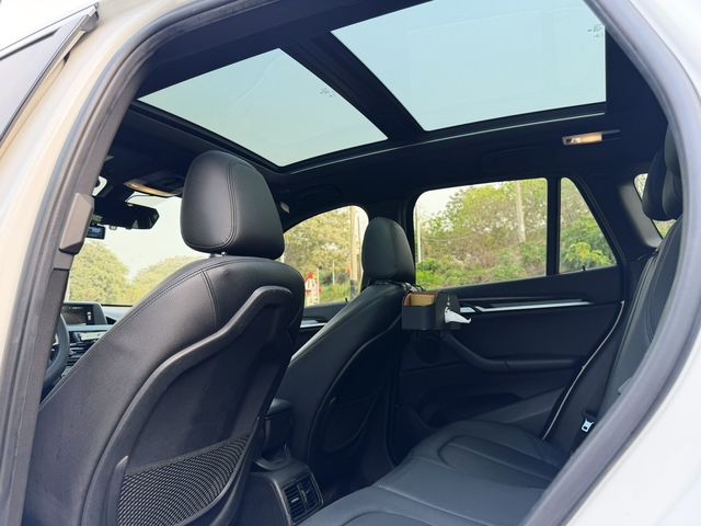 BMW寶馬 X1  第6張相片