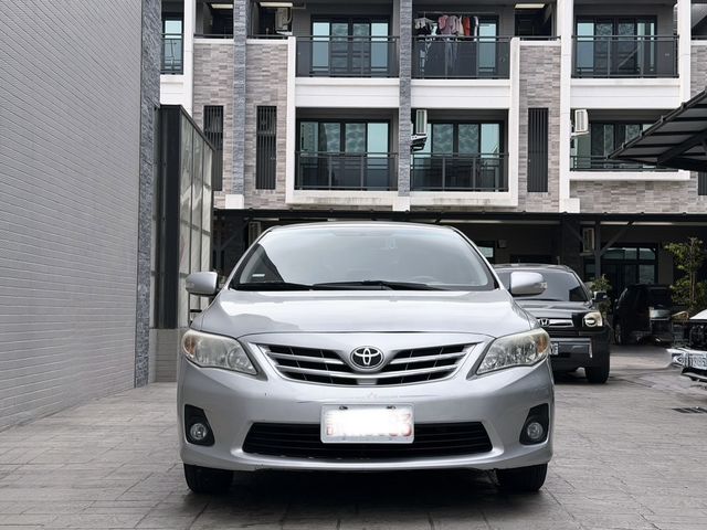 TOYOTA豐田 ALTIS  第2張相片