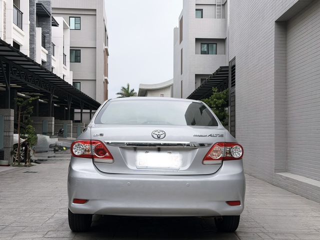 TOYOTA豐田 ALTIS  第9張相片