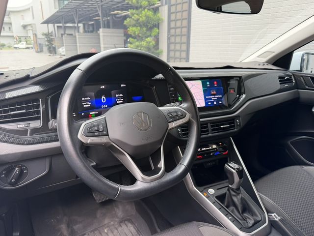 VOLKSWAGEN福斯 POLO  第4張相片