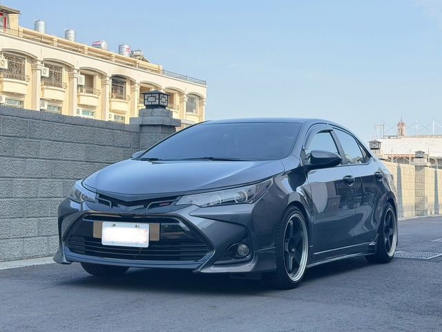TOYOTA豐田 ALTIS  第1張相片
