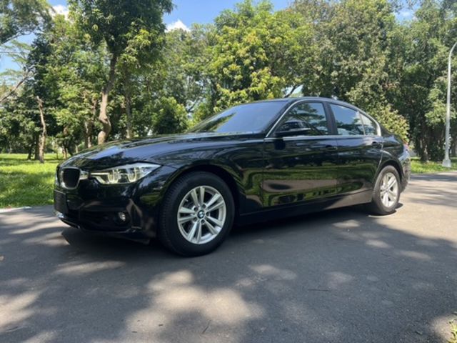 BMW寶馬 318I  第1張相片