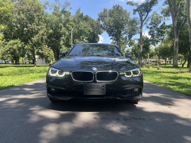 BMW寶馬 318I  第3張相片