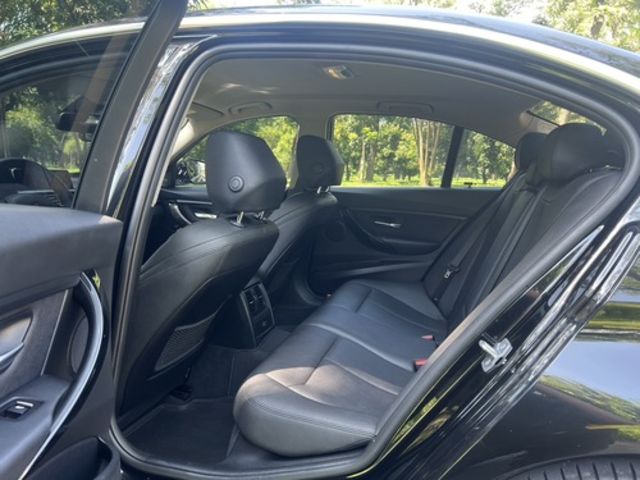 BMW寶馬 318I  第10張相片