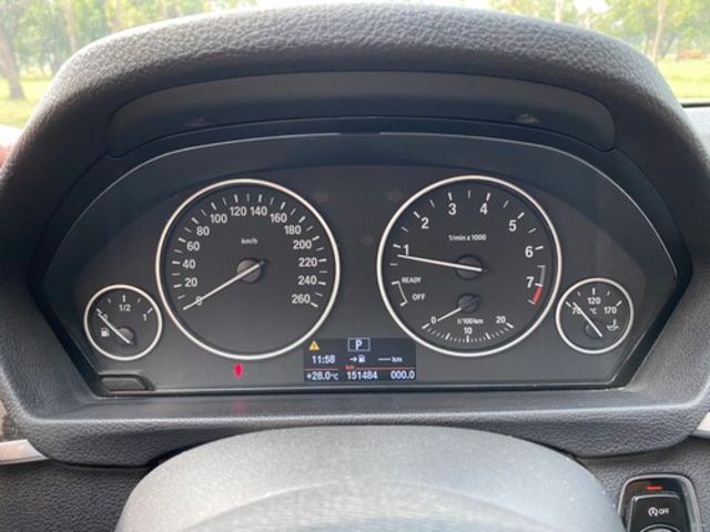 BMW寶馬 320I LCI  第7張相片