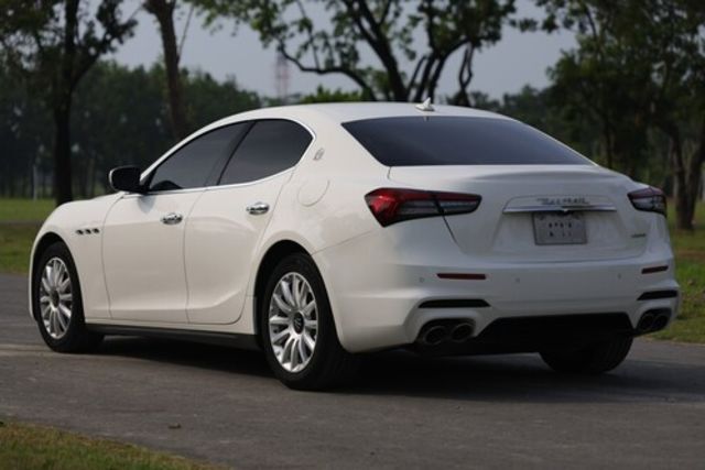 MASERATI瑪莎拉蒂 GHIBLI  第2張相片