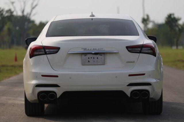 MASERATI瑪莎拉蒂 GHIBLI  第4張相片