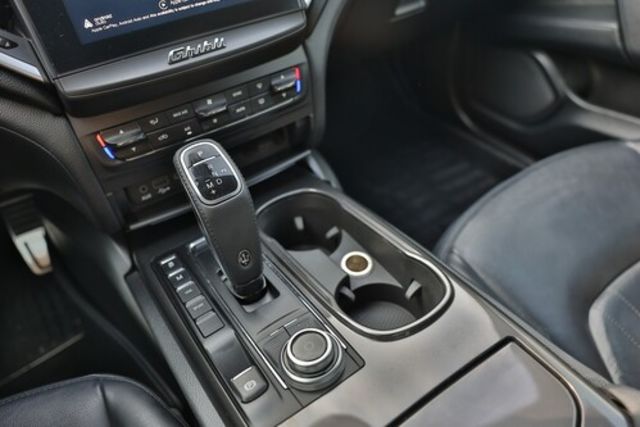 MASERATI瑪莎拉蒂 GHIBLI  第9張相片