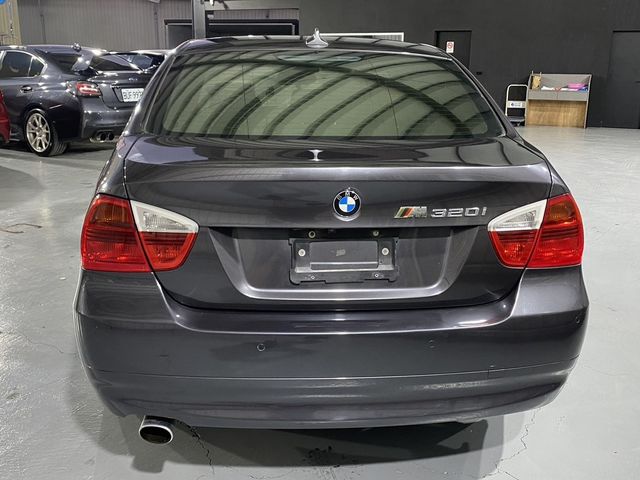 BMW寶馬 320CI  第4張相片