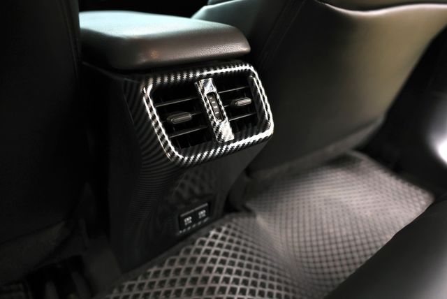 LEXUS凌志 UX250H  第11張相片