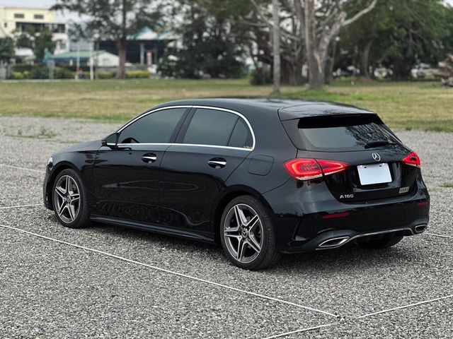 M-BENZ賓士 A180  第3張相片