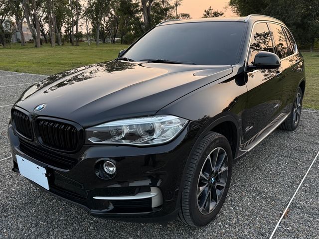 BMW寶馬 X5 XDRIVE35I  第2張相片