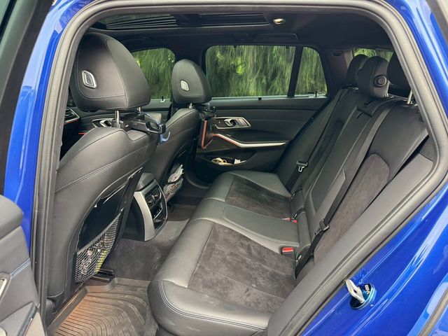 BMW寶馬 320I M SPORT  第12張相片