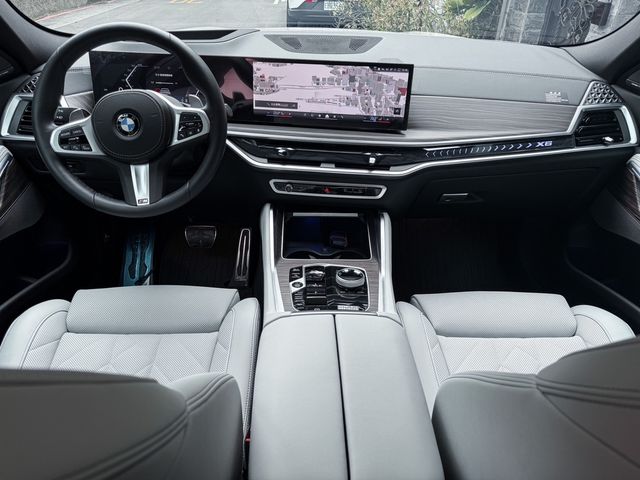 BMW寶馬 X6 XDRIVE40I  第4張相片