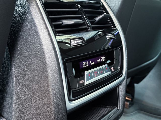 BMW寶馬 X6 XDRIVE40I  第14張相片