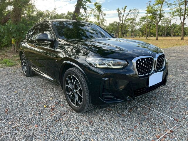 BMW寶馬 X4 XDRIVE20I  第1張相片