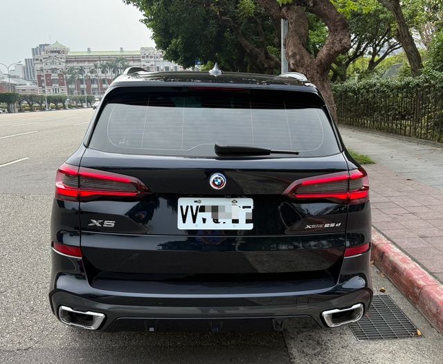 BMW寶馬 X5 XDRIVE25D  第6張相片