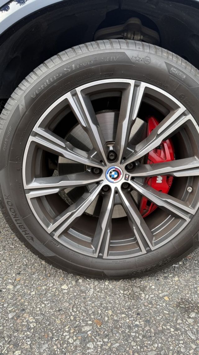 BMW寶馬 X5 XDRIVE25D  第7張相片