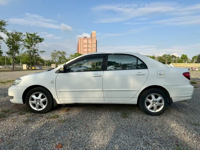 TOYOTA豐田 ALTIS  第4張相片