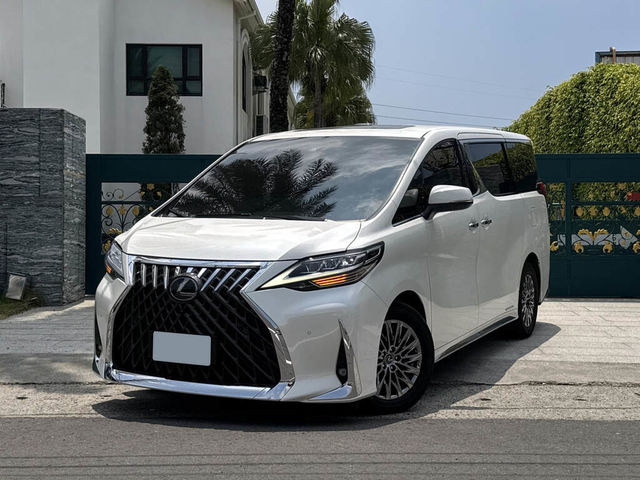 LEXUS凌志 LM300H  第1張相片
