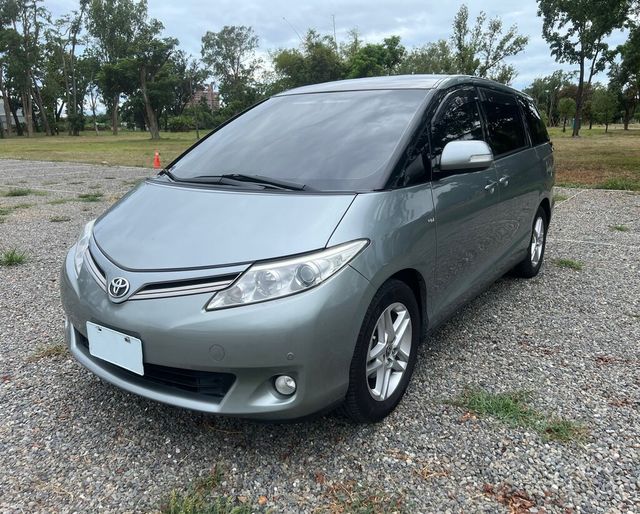 TOYOTA豐田 PREVIA  第2張相片