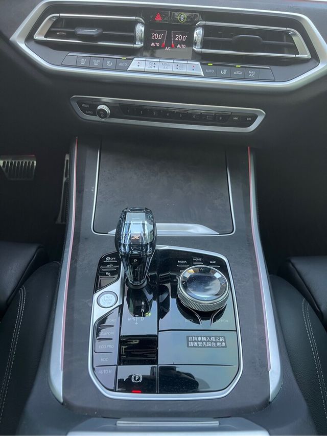 BMW寶馬 X5 XRDIVE40I  第16張相片