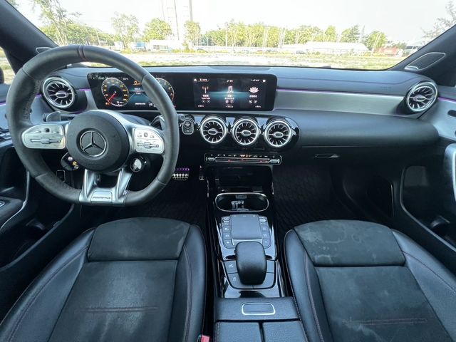 M-BENZ賓士 CLA45 AMG  第10張相片