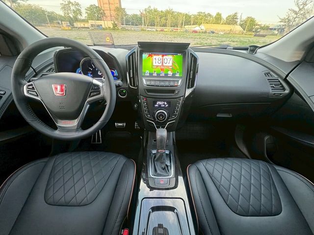 LUXGEN納智捷 U6 TURBO  第5張相片