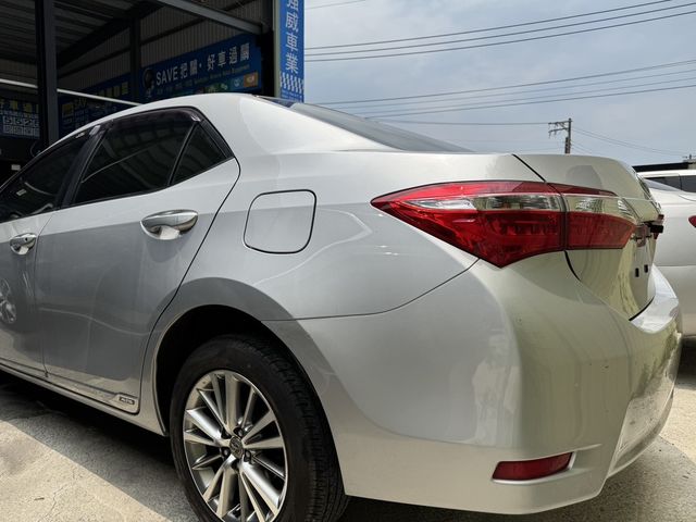 TOYOTA豐田 ALTIS  第2張相片