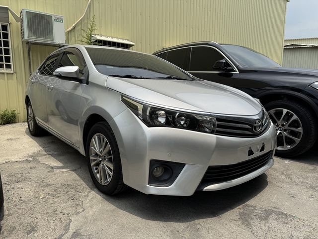 TOYOTA豐田 ALTIS  第5張相片