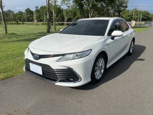 TOYOTA豐田 CAMRY HYBRID  第1張相片