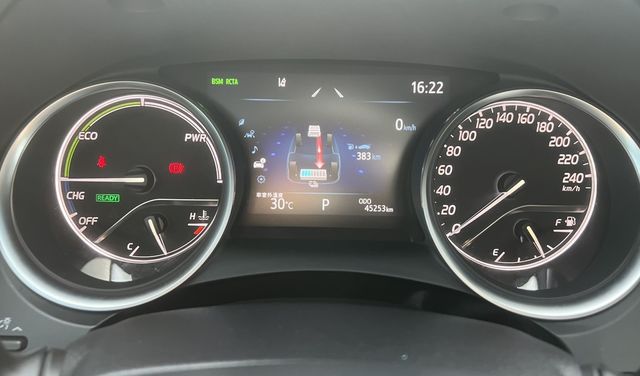 TOYOTA豐田 CAMRY HYBRID  第7張相片