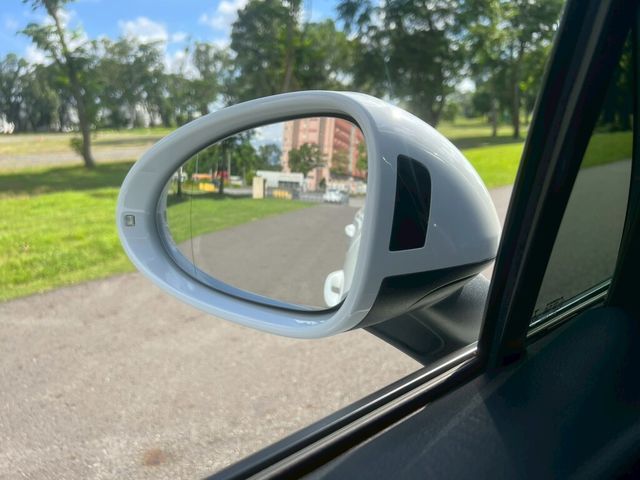 PORSCHE保時捷 MACAN  第13張相片