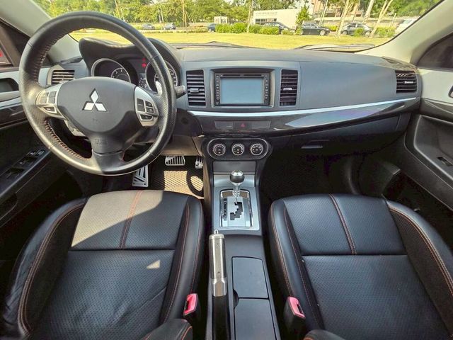 MITSUBISHI三菱 LANCER IO  第7張相片