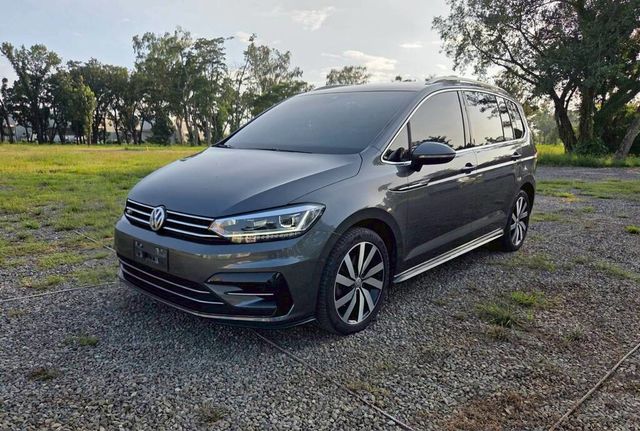 VOLKSWAGEN福斯 TOURAN  第1張相片