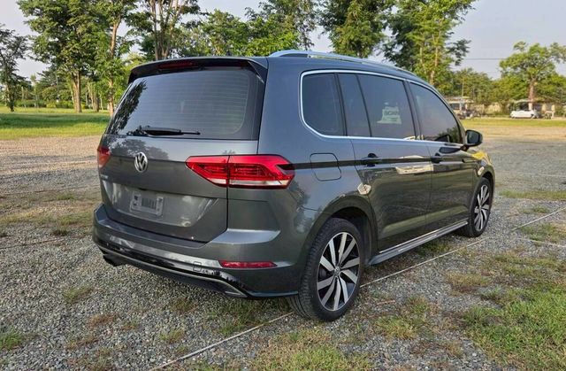 VOLKSWAGEN福斯 TOURAN  第3張相片