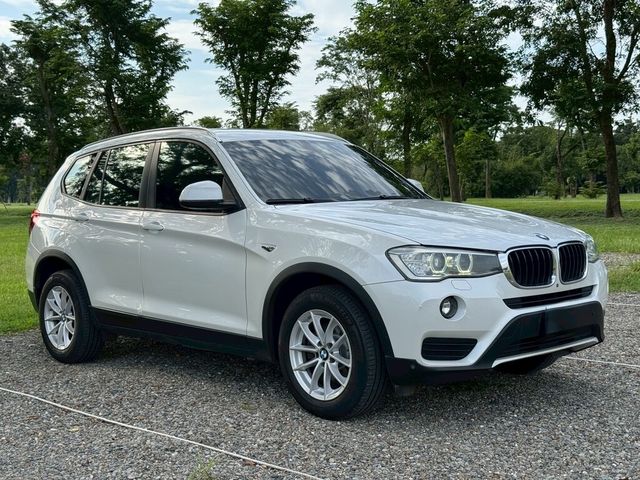 BMW寶馬 X3  第2張相片