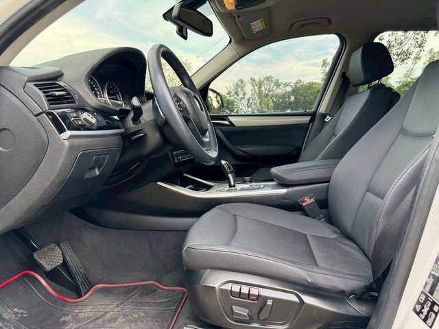 BMW寶馬 X3  第13張相片