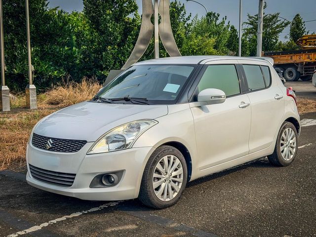 SUZUKI鈴木 SWIFT  第1張相片