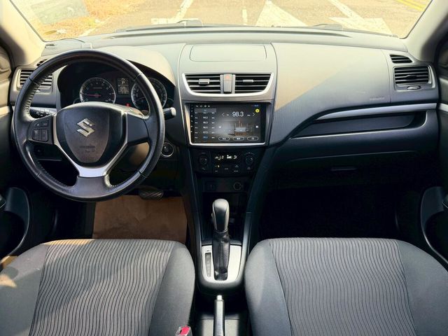 SUZUKI鈴木 SWIFT  第6張相片